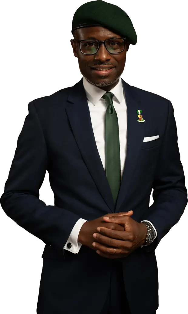 Press portrait, suit and beret